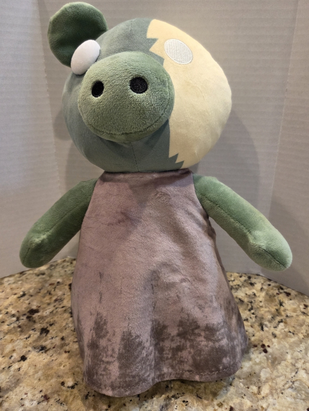 Roblox PIGGY ZomPiggy Plush Stuffed Animal PhatMojo Light Up Eye Zombie 12" 2020